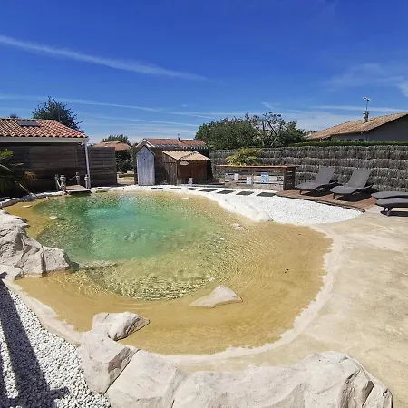 Avec Son - Piscine Lagune - 10 Personnes